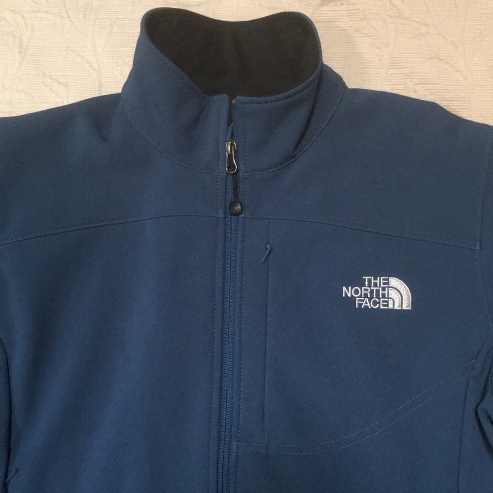 North Face Women’s Apex Bionic Softshell Jacket M